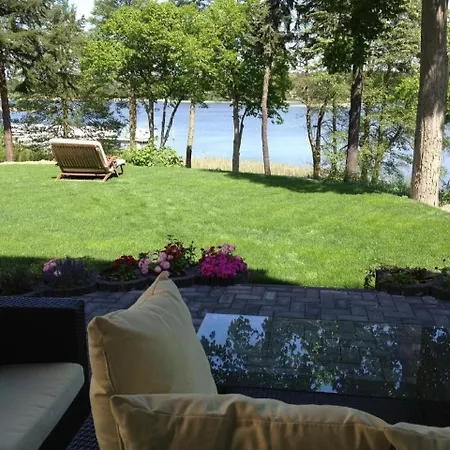 Apartment In Fuerstenberghavel Mit Terrasse, Grill Und Garten Und Seeblick Furstenberg-Havel